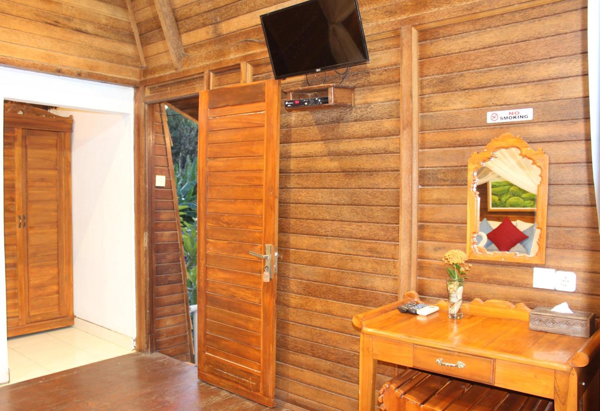 Boga Segara Villa And Resto Batununggul Екстер'єр фото